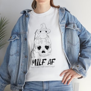 Unisex Heavy Cotton Tee, Man I love fall and frogs, halloween illustration, graphic Tee, gifts for her, halloween t shirt, frog lover