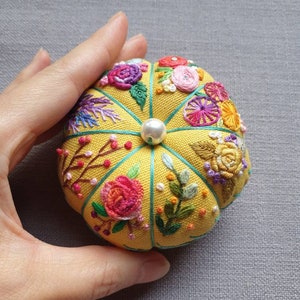 Hand Embroidered Pin Cushion, Floral Pumpkin Pincushion, Gift for sewers, Gift for Crafters, Gift for Mum, Sewing lovers, Sewing essentials