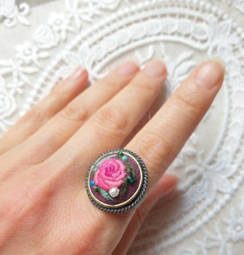 Hand Stitched Vintage Floral Ring, Hand Embroidered Floral Ring, Adjustable Flower Ring, Handmade Jewellery, Embroidered Round Ring image 1