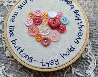 刺繍枠時計、手刺繍時計、花柄壁掛け時計、室内装飾、花好きの方への