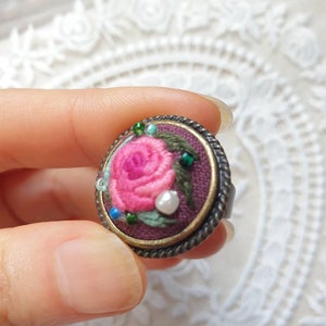 Hand Stitched Vintage Floral Ring, Hand Embroidered Floral Ring, Adjustable Flower Ring, Handmade Jewellery, Embroidered Round Ring image 6