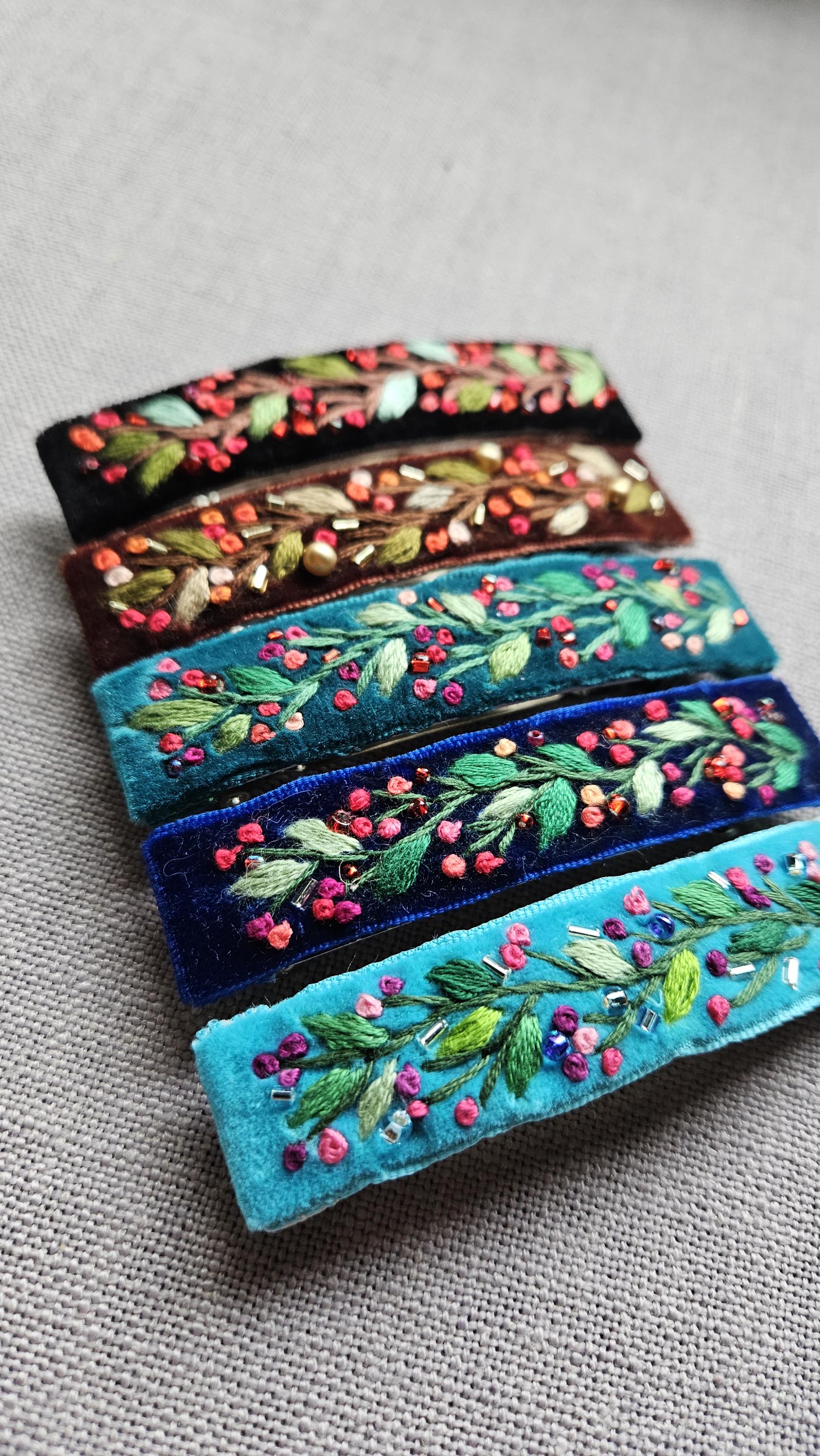 Black Velvet Floral Embroidered Hair Barrett Clip Leather  Serial # Taiwan VTG Wide Velvet Bow Barrette -- Black – Jennifer Behr LLC main image 4