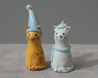 Ships Now - Cat Shelf Buddy/ Handmade Ceramic Cat Figurine/ Cute Gift / Cute Cat / Cat in Hat