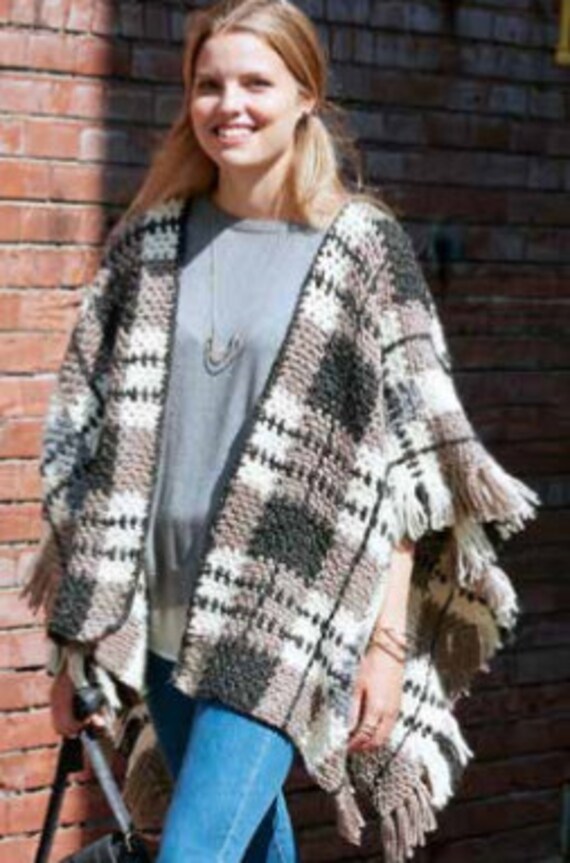 Crochet Femme Poncho Plaid Couverture Ouverte Front Poncho long tassles OhhhMama pull tunique vintage motif telechargement instantane pdf Etsy France
