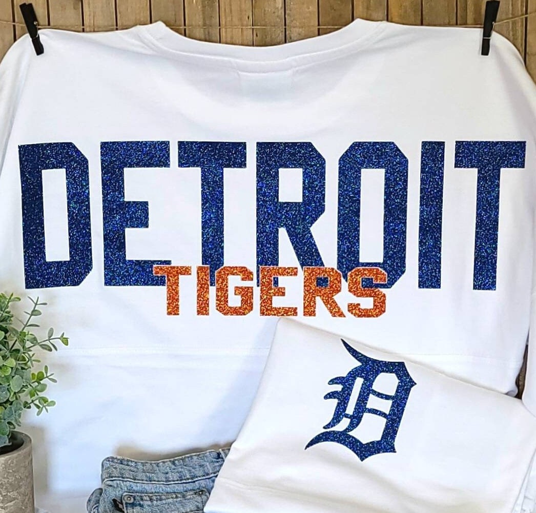 Men's Navy/Orange Detroit Tigers City Rep Closer Raglan V-Neck T-Shirt