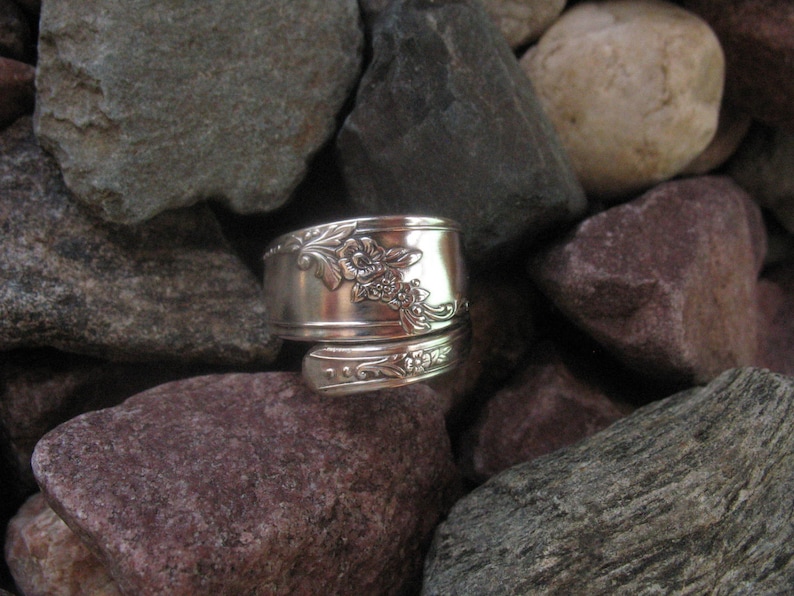 Diagonal Floral Antique Spiral Spoon Ring Size 10.25 R266 Western Skies Silver