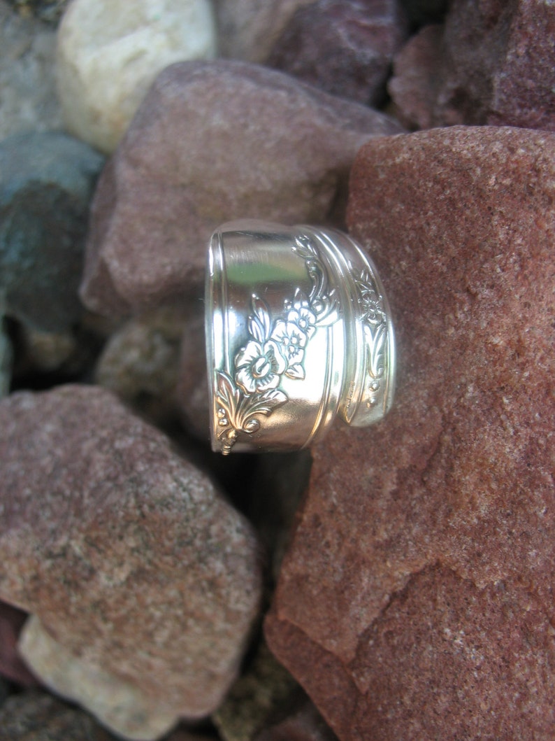 Diagonal Floral Antique Spiral Spoon Ring Size 10.25 R266 Western Skies Silver