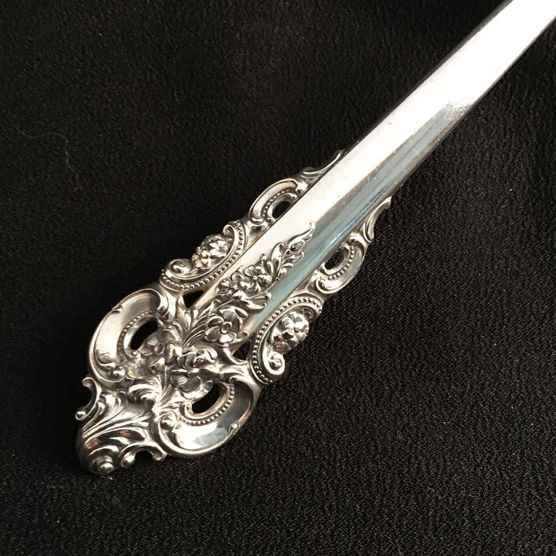 CP-0025 Wallace /& Sons Sterling Grande Baroque Pierced Table Serving Spoon
