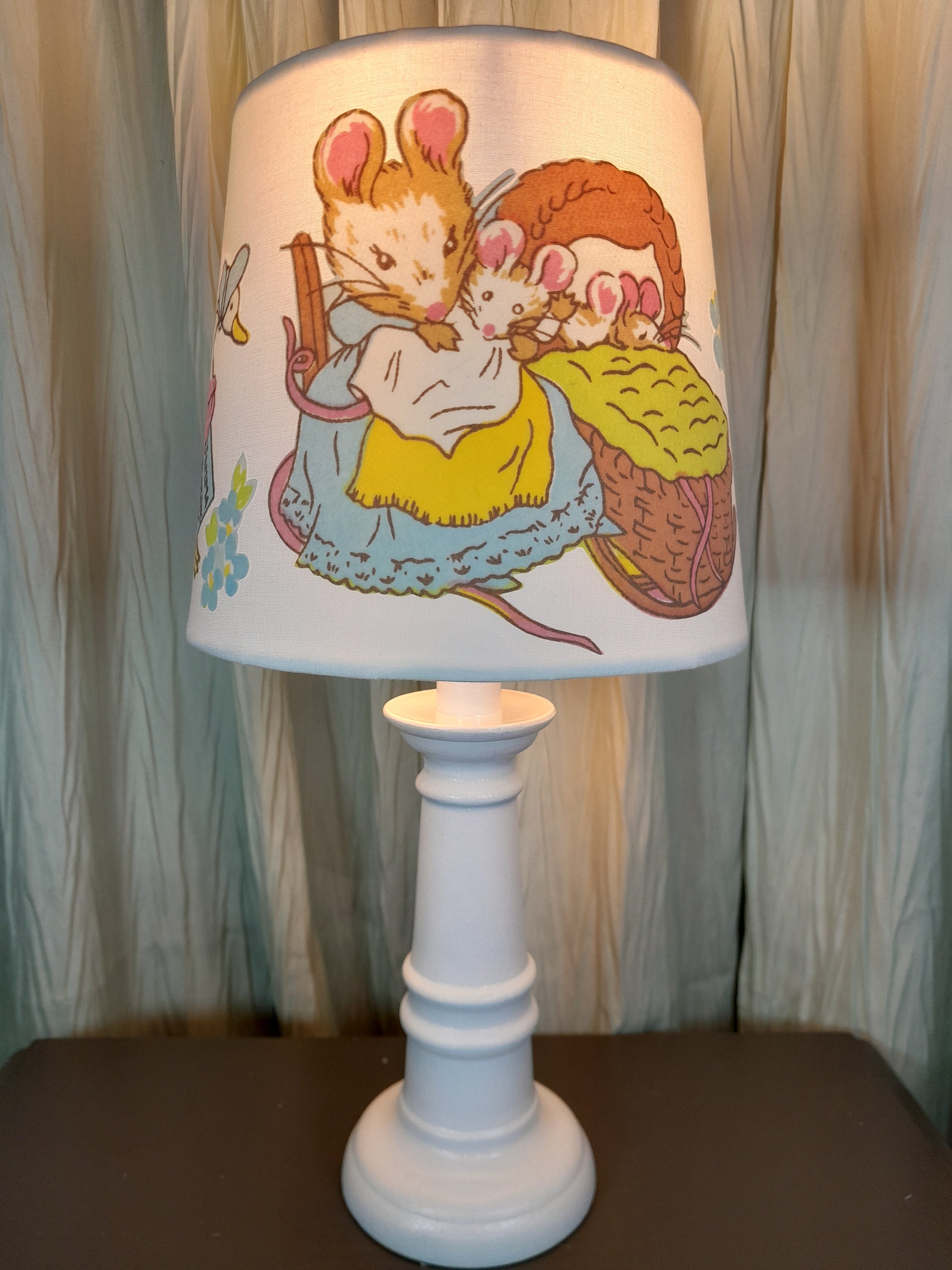 Peter Rabbit Lamp - Etsy