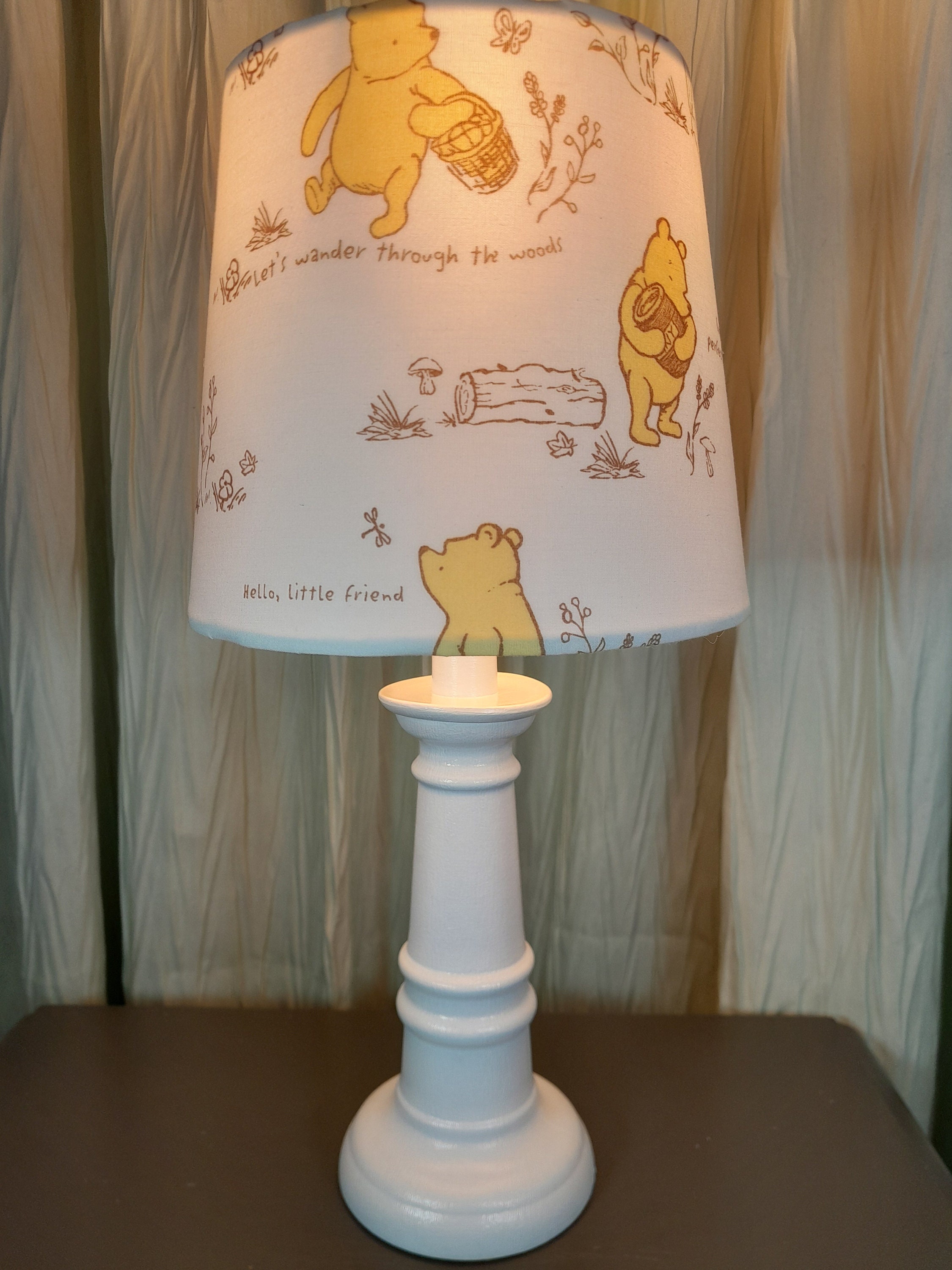 木目調　ペンダントライト　Winnie the Pooh <希少> Winnie the Pooh Nursery/accent Lamp, Pooh Baby Lamp, Pooh Sweet