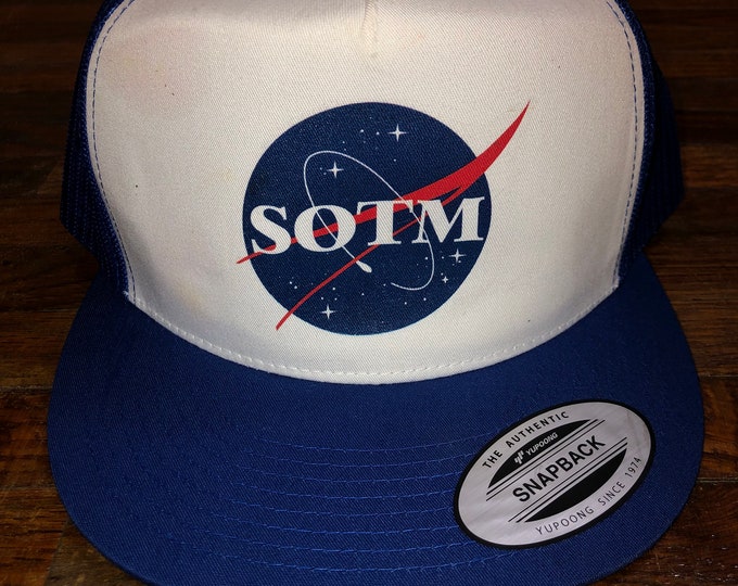 Stnding on the Moon Snapback trucker hat