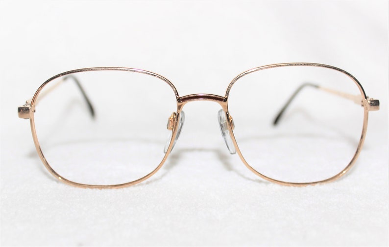 Vintage Womens Luxottica Sara Goldtone Metal Eyeglass Frame, NOS, Avant Garde, 52-16-135, New Old Stock Frame, Eyeglasses item 5 image 2