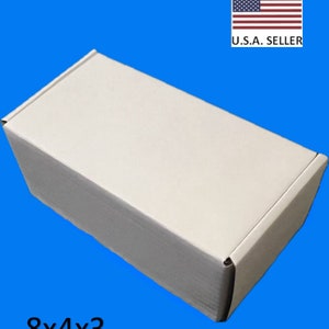 Lot de 50 boîtes d'expédition en carton ondulé blanc 8x4x3 Boîtes en carton ondulé. Boîtes en carton