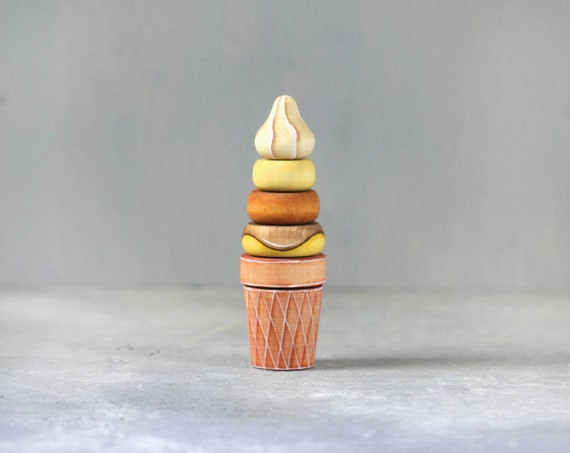stackable ice cream cone toy
