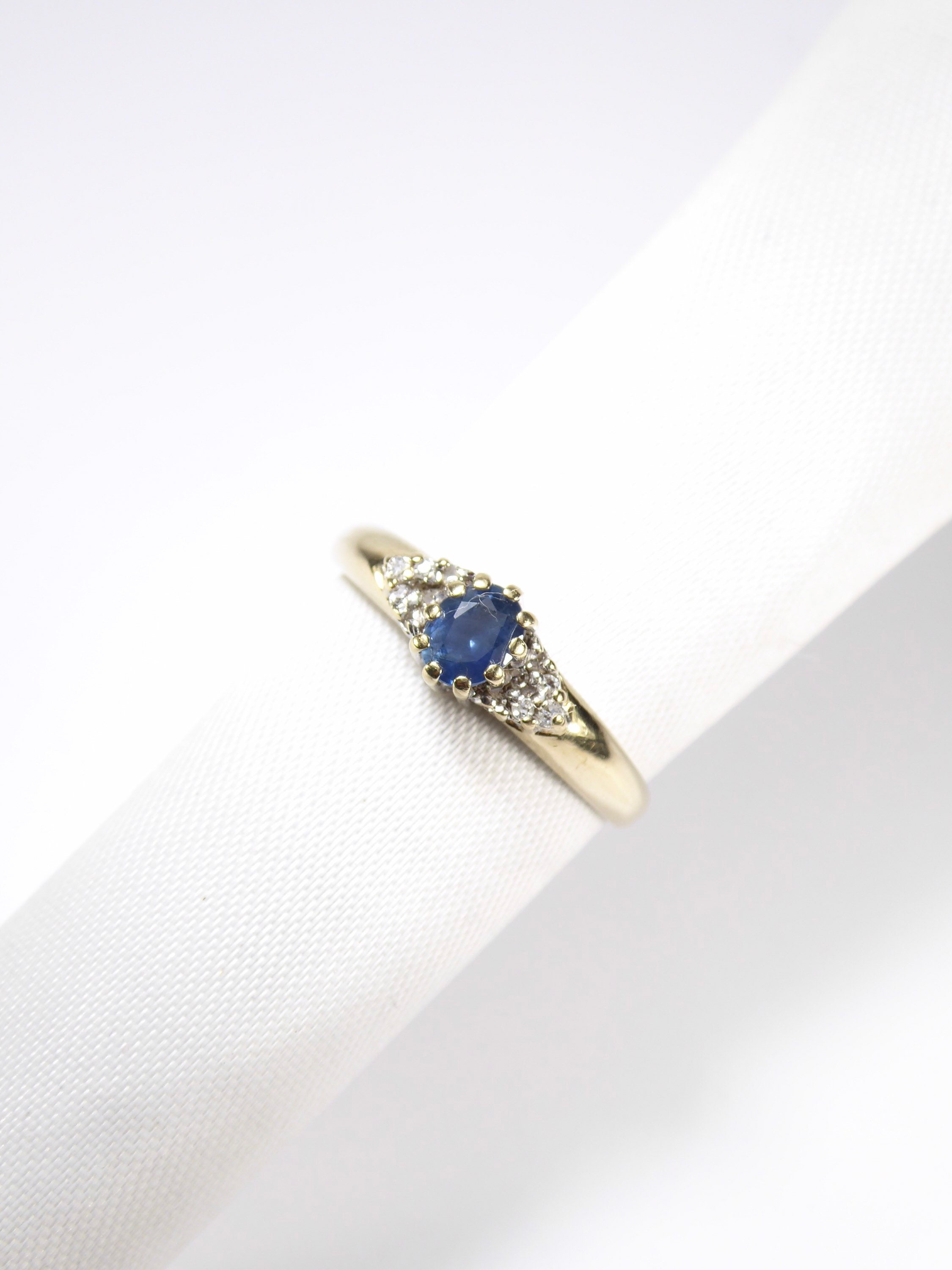 Vintage Sapphire and Diamond Smith Ring 9K