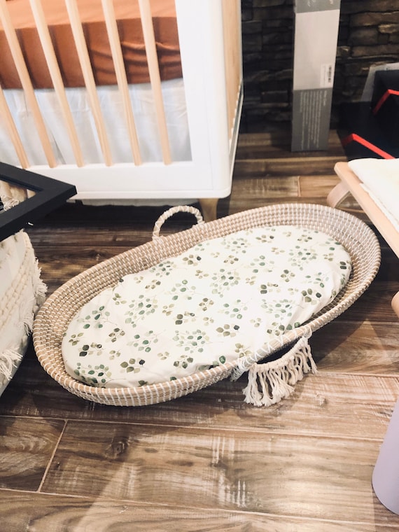 basket changing pad