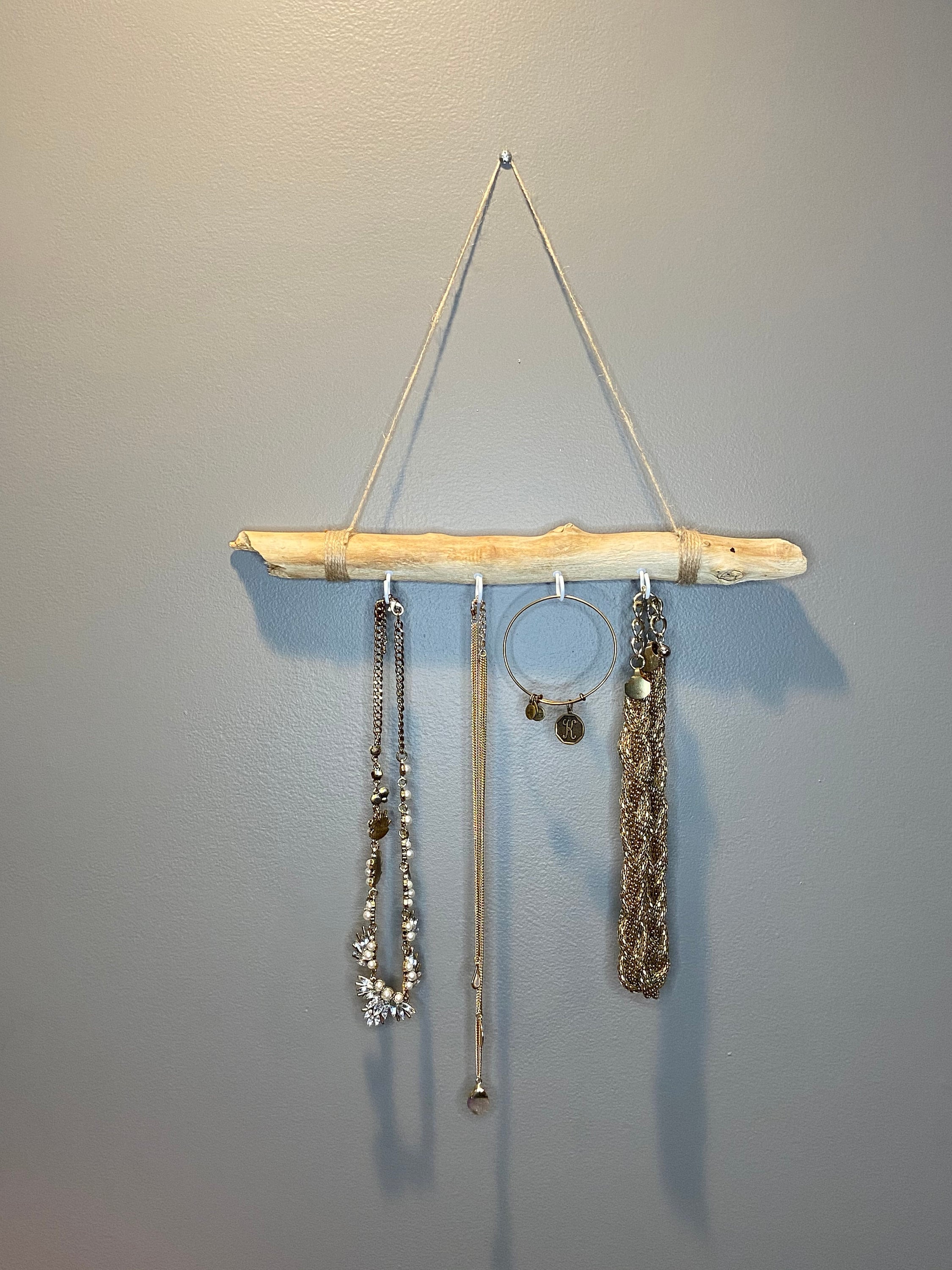 DIY Necklace Hanger from Driftwood or a Giant Cane Root - Cucicucicoo