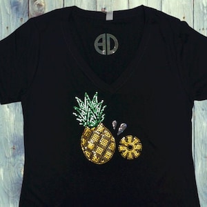 Pineapple Shirt,  bling shirt, Hawaiian themed shirt, beach tees, pool party shirts, beach cocktails shirts, cute tropical tee, summer shirt