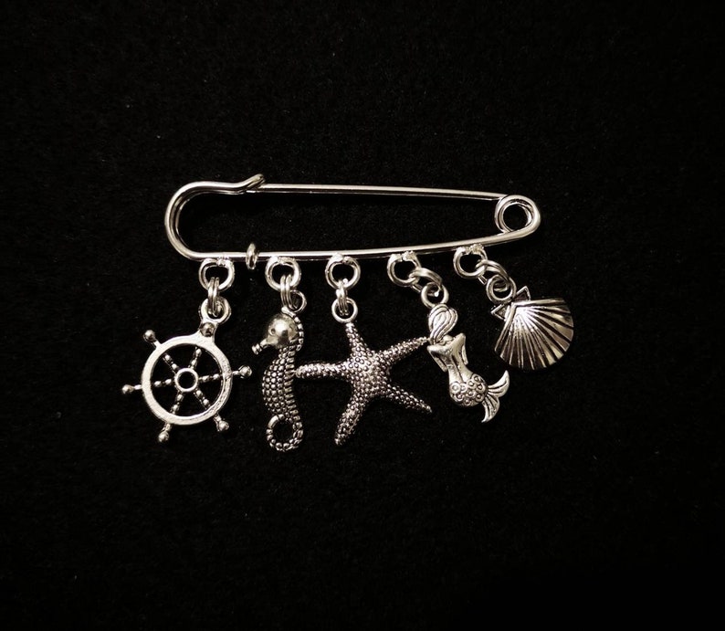 Silver Jewellery Starfish Sailor Sea. Shell Mermaid /& Boat Wheel Nautical Seaside Inspired Pin Brooch Seahorse Silver Pin Brooch
