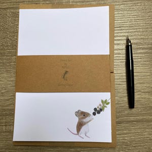 Adorable juego de escritura con temática de ratón: papel de carta y sobres personalizados