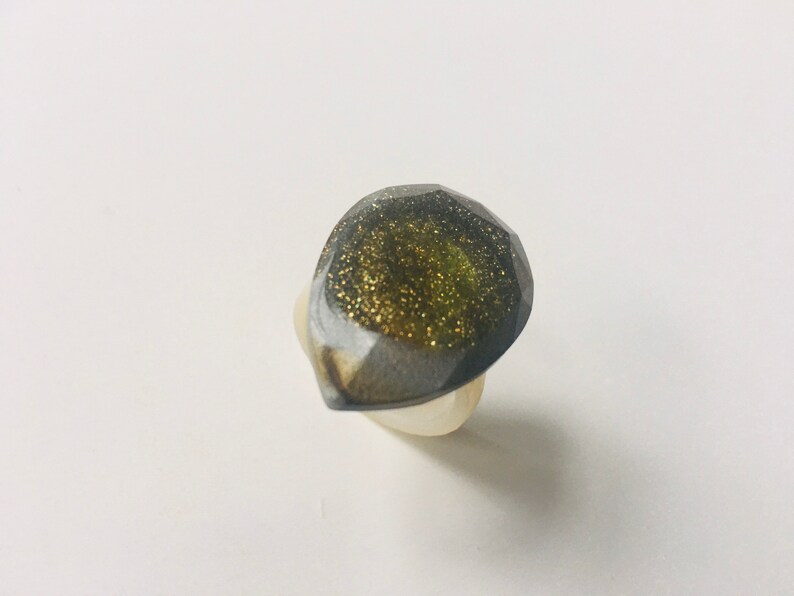 Resin ring statement ring bronze ring brown ring glitter ring size 8 ring silver ring pear shaped ring party ring neutral color ring