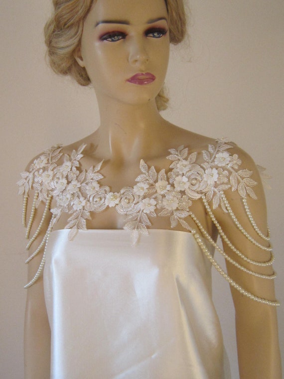 Ivory Lace and Pearl Bridal Shoulder Necklace