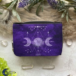 Cartera de triple luna / Cartera de bruja / Arte mágico de la luna / Bruja de la luna / Pagano wiccano ocultista / Cartera con cremallera / Cartera morada / Regalo de bruja para ella
