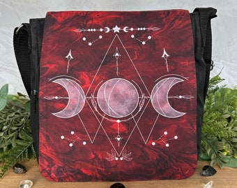 Witch moon shoulder bag | Triple Moon bag | Gothic bag | Witchy purse | Red bag | Geometric moon | Fantasy art illustrated bag Moonwitch