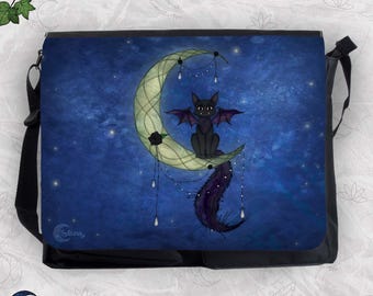 Winged Cat Messenger Bag – Moon Cat Fantasy Art | Laptop & Notebook Crossbody Bag | Magical Cat Gift | Celestial Witch Bag, Cat Lover Gift