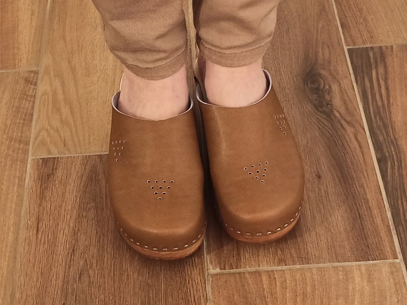Flat Women Swedish leather wooden clogs / Women's Etsy