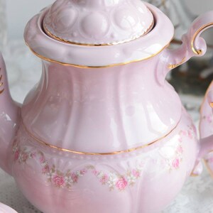 Pink porcelain coffee set with floral and gold decorations image 4