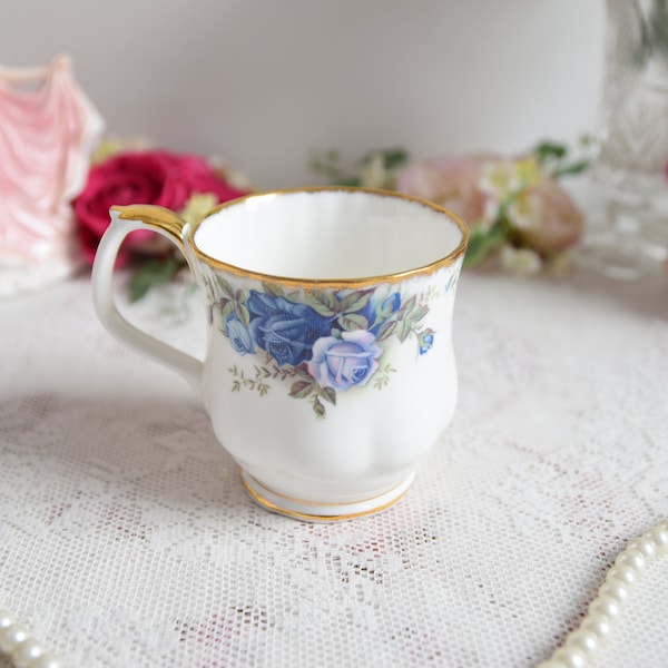 Gifts for her Moonlight Rose mug, Pretty mug, Porcelain mug, Gift for woman, Floral mug, Mug with 24k gold, Porcelain mug, Gift mug for her