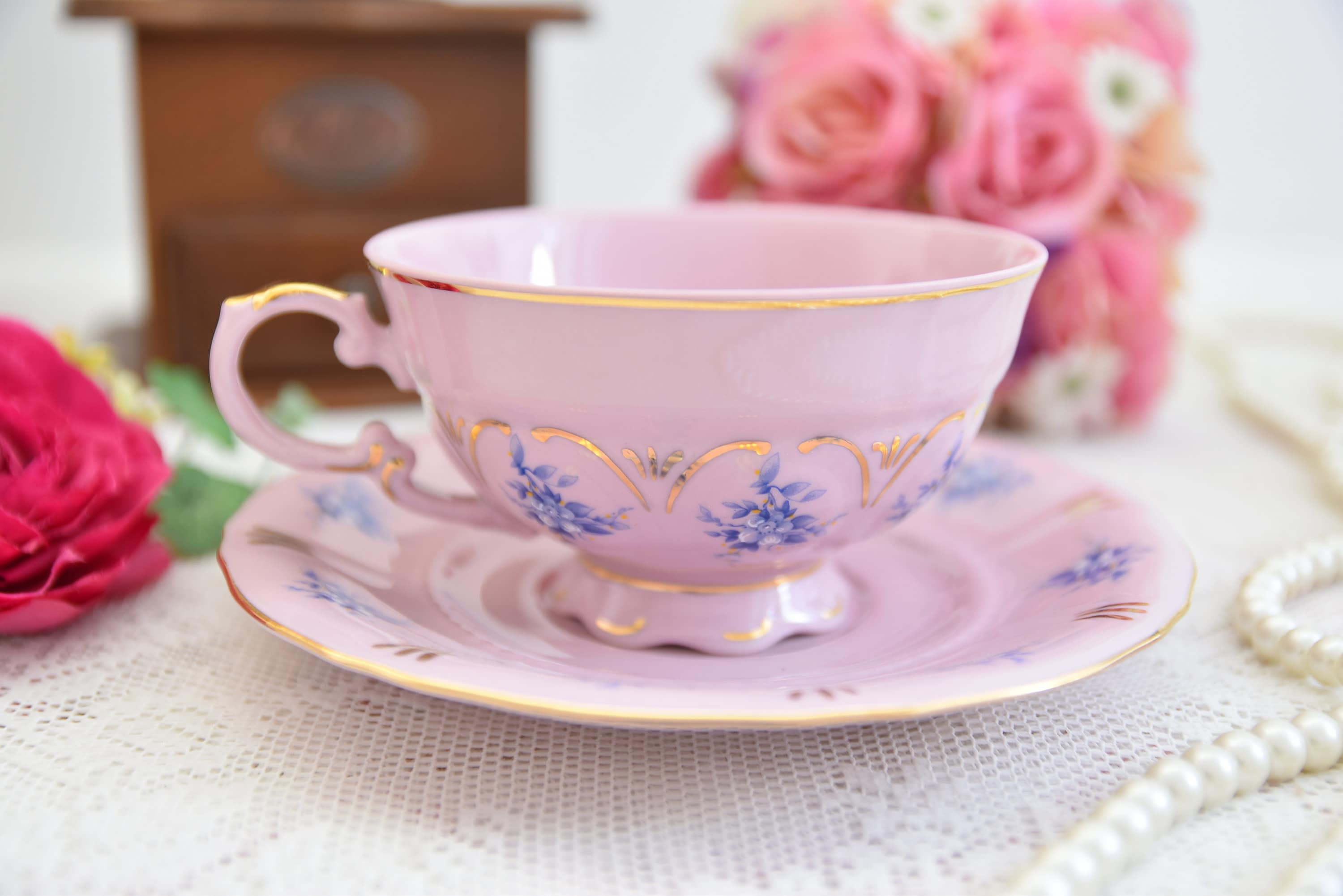 Pink tea cups deals