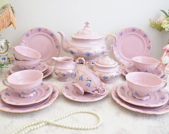 Collectibles pink porcelain tea service set, Pink china set vintage, Vintage pink with unique teapot, Tea sets with teapot, Pink teacup