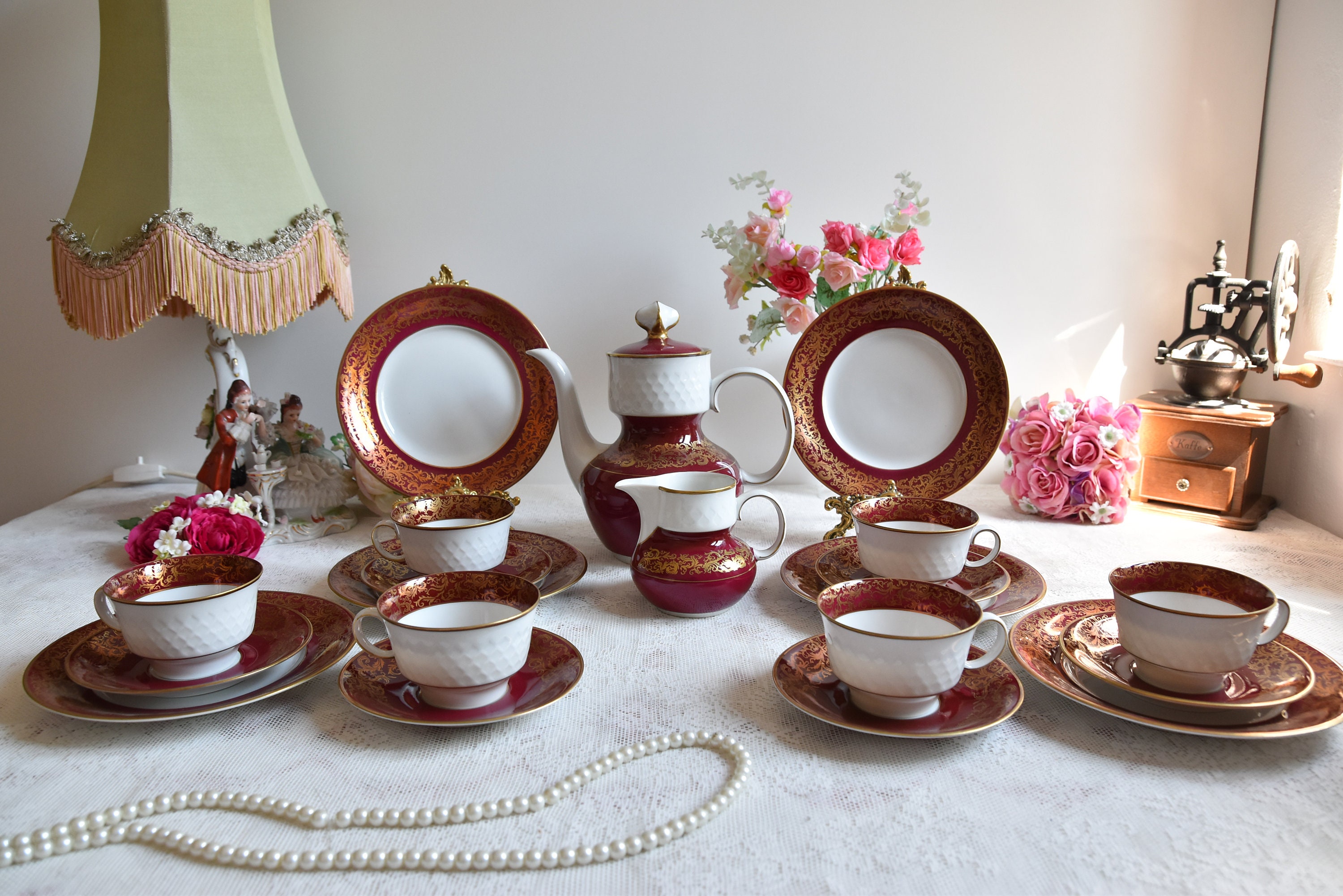 Vintage GDR Burgundy and Gold Tea Set – Elegant Red Porcelain With