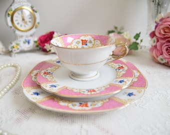 Bavaria Tea Trio, zabytkowa niemiecka porcelana w kolorze różowo-złotym z motywem rokoko