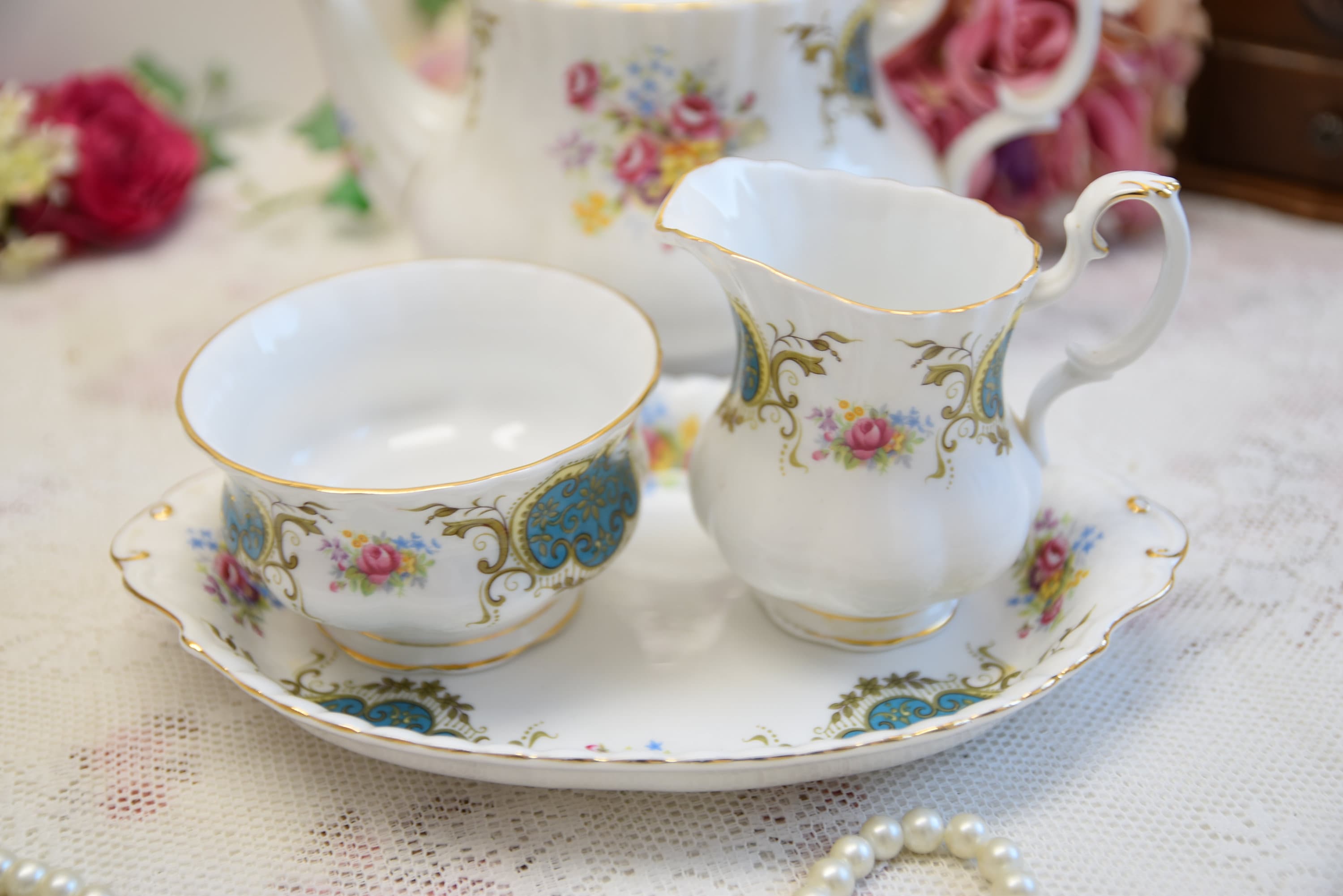 Royal Albert Berkeley Tea Pot Milk Jug and Sugar Bowl Set Whit