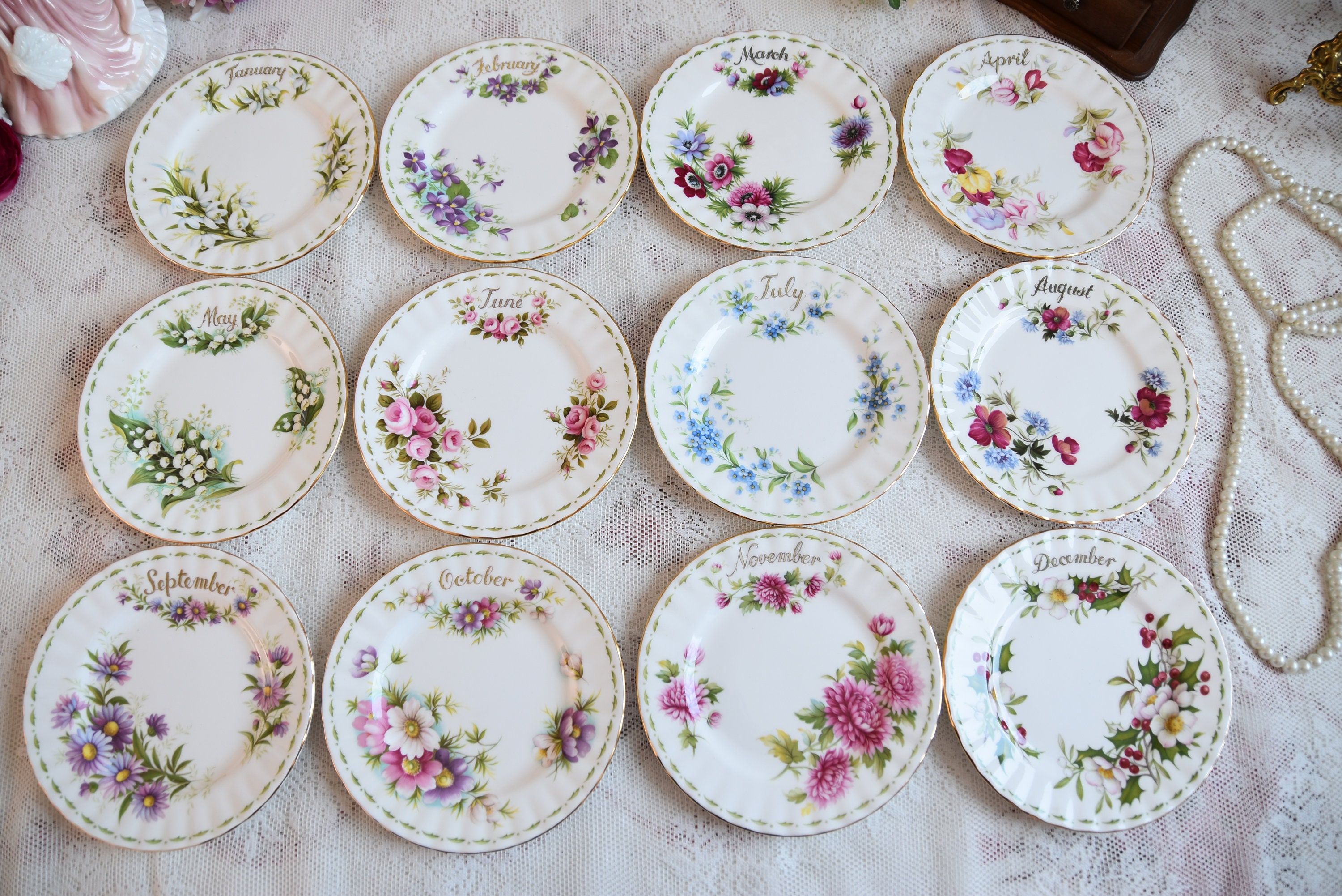 Flower of the Month Royal Albert Plate Set Full for 12 - Etsy