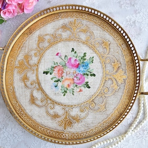 Large Florentine round decorative tray with handles and chain edge