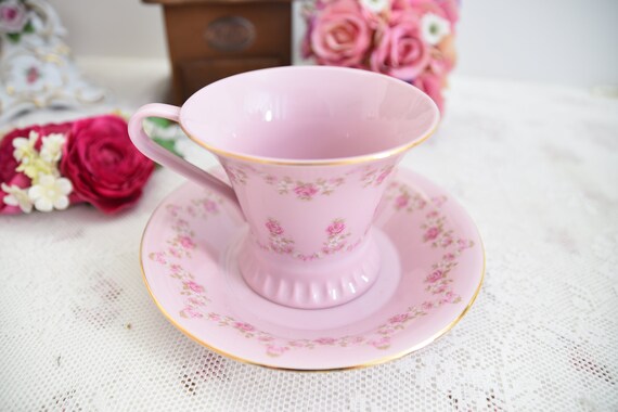 Antique china cups and saucers sales