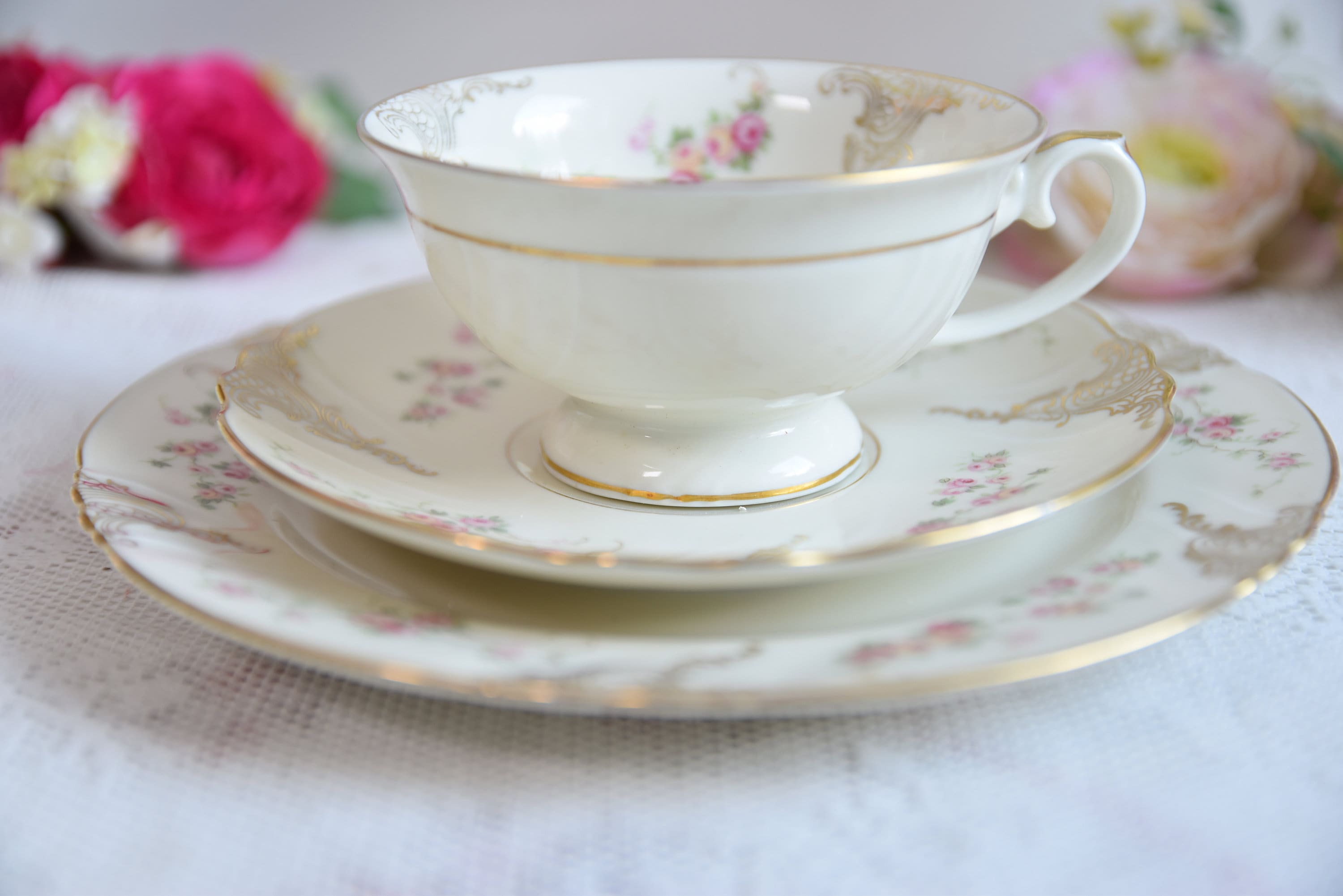 Thomas Ivory Bavaria Tea Trio, Vintage Pink Rose Porcelain With
