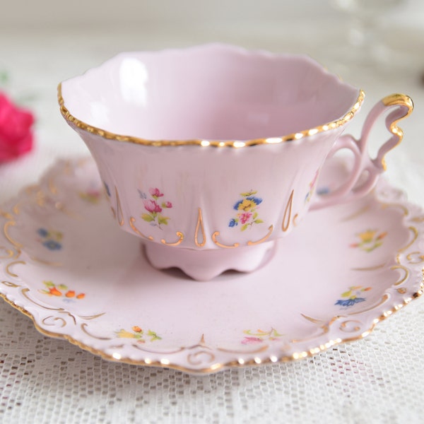 Pink Porcelain Antique Tea Cups and Saucers Gold, Vintage Pink Teacup and Saucer, Pretty Tea Cups and Saucers, Vintage Gift for Tea Lovers