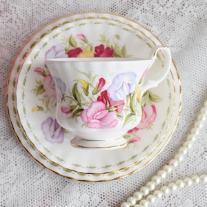 Flowers of the month April Royal Albert tea cup floral english tea cup set English porcelain bone china teacup