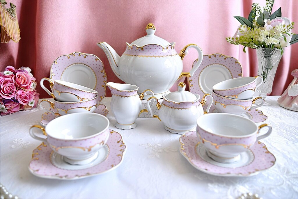 Set Tazza Da Tè E Piattino In Porcellana Fine Bone China | Floreale Con Bordi Oro | 200 Ml | Regalo Elegante Per Tea Party
