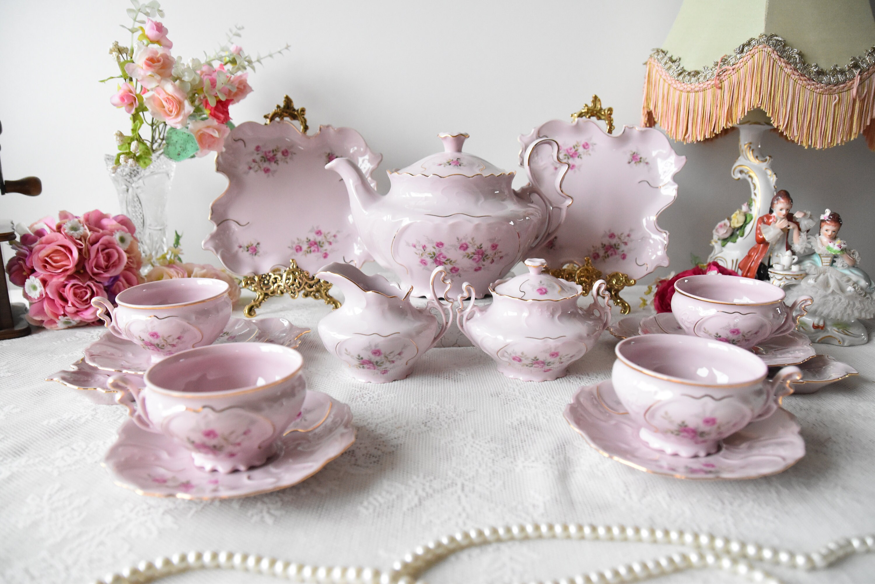 Service à thé en porcelaine en forme de fleur simulée, tasse en céramique  rose, théière pétale, tasse à bourgeon papillon, ensemble de tasses  standard pour le café - AliExpress