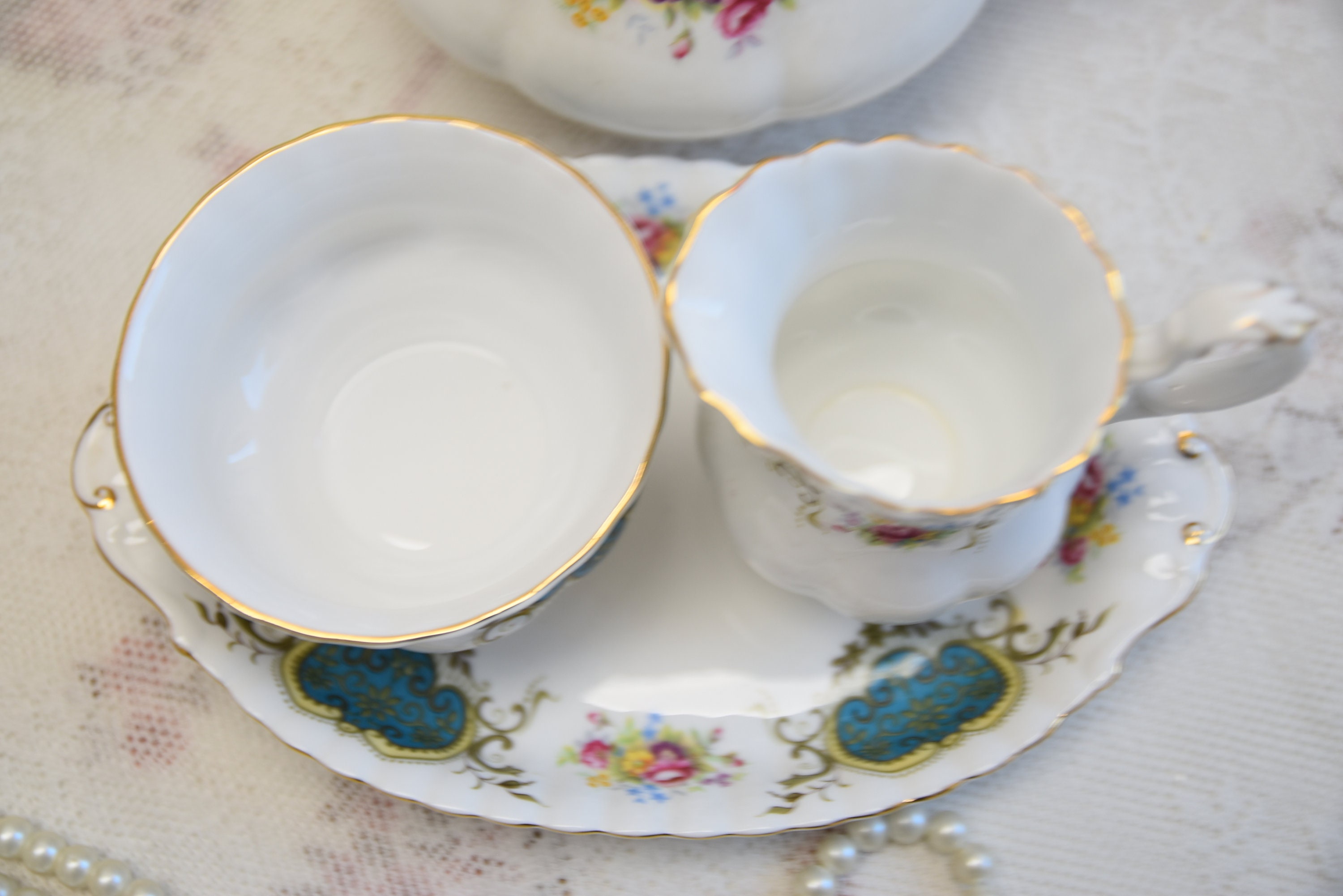 Royal Albert Berkeley Tea Pot Milk Jug and Sugar Bowl Set Whit
