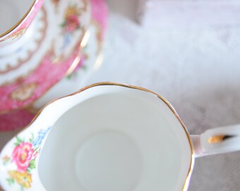 ロイヤルアルバート レディカーライル ティーセット、ピンクの花柄