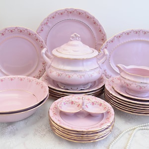 Dinner set pink porcelain by LL for six