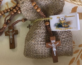 First Communion Favors Wooden Rosary in a Burlap Bag Personalized with a Communion Tag - Set of 10