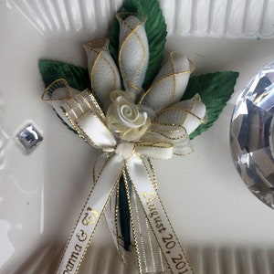 Jordan almonds Italian Wedding Favor bouquet of 5 Almonds - Set of 10